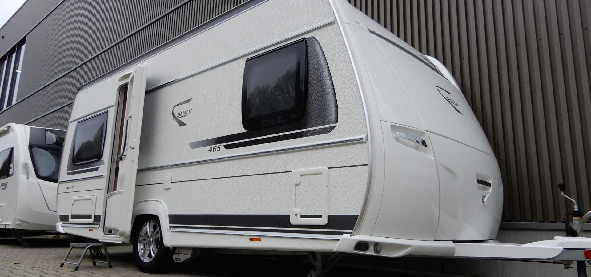 1be1967027da9453197f8815bdcd1e427921317415a908217f1904c97588e259