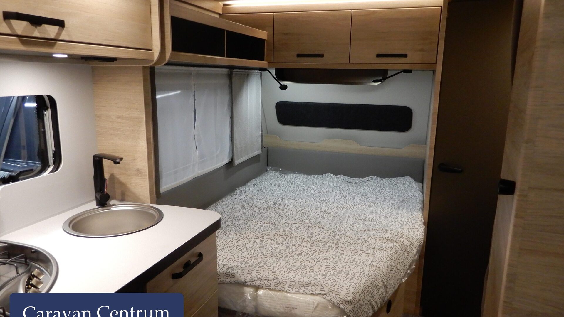 ae78141e92a6b7f4b35b7f4f037928f7e081978fb4b14bda36343993de596199