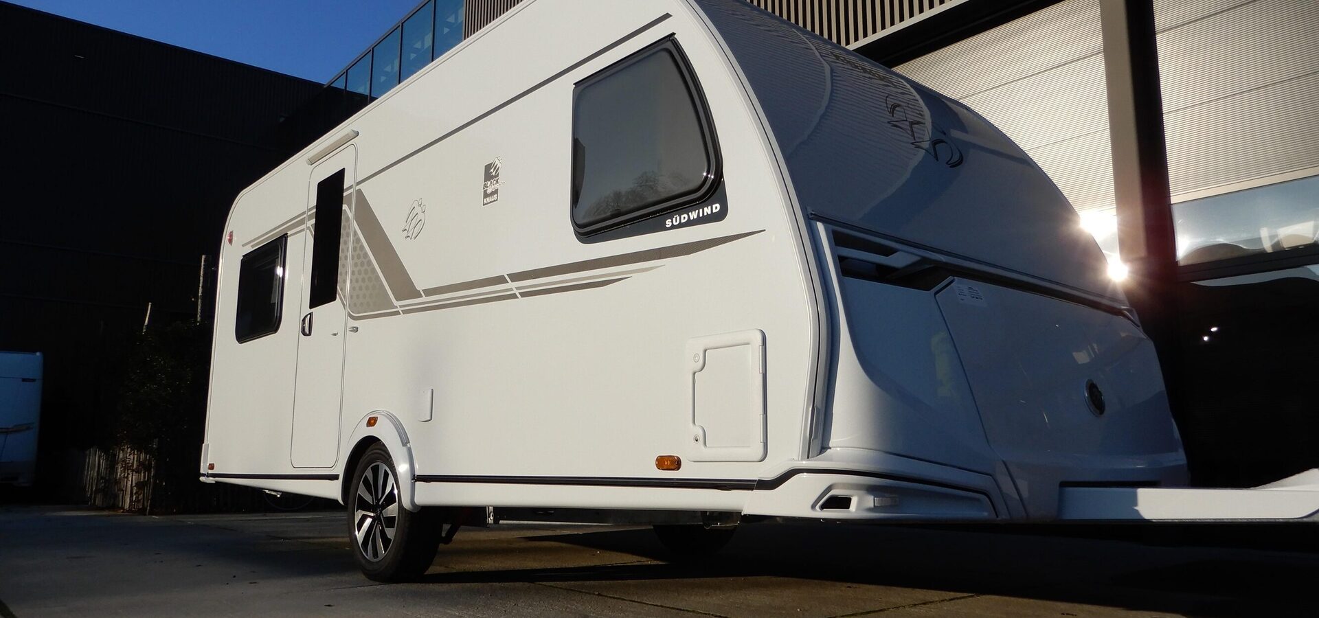 27095451f6a55e64de05123d8d959bf95aad1525a5d6470b373d55bf60c8055c