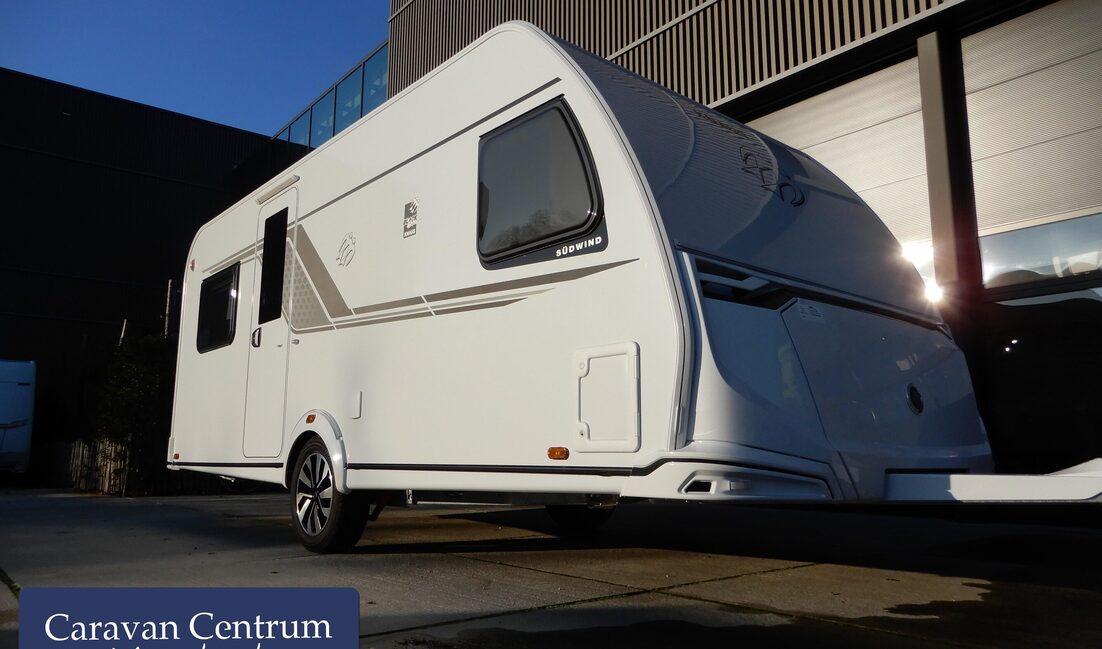 27095451f6a55e64de05123d8d959bf95aad1525a5d6470b373d55bf60c8055c