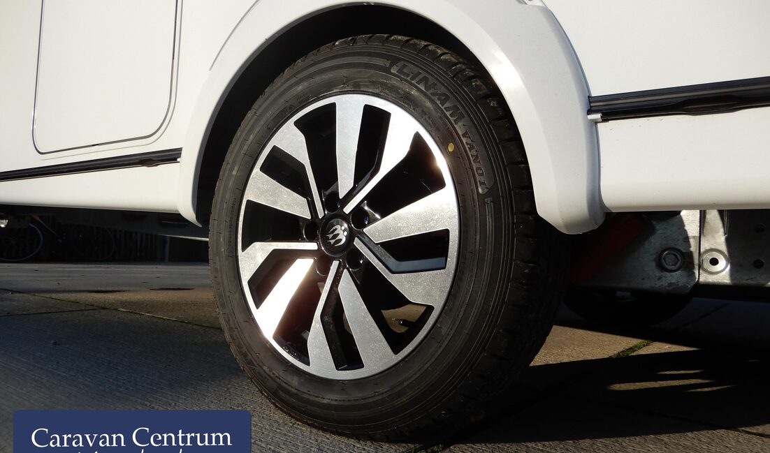 b1f513766856242ddda340c70c21beb95cf857213d56b7a5fc4698dba4e774bf