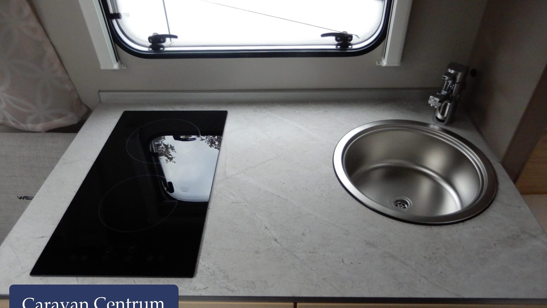 561b03ce64825580204c6d15747a0b0dde60e1ed47338a656e10bd47b0434888