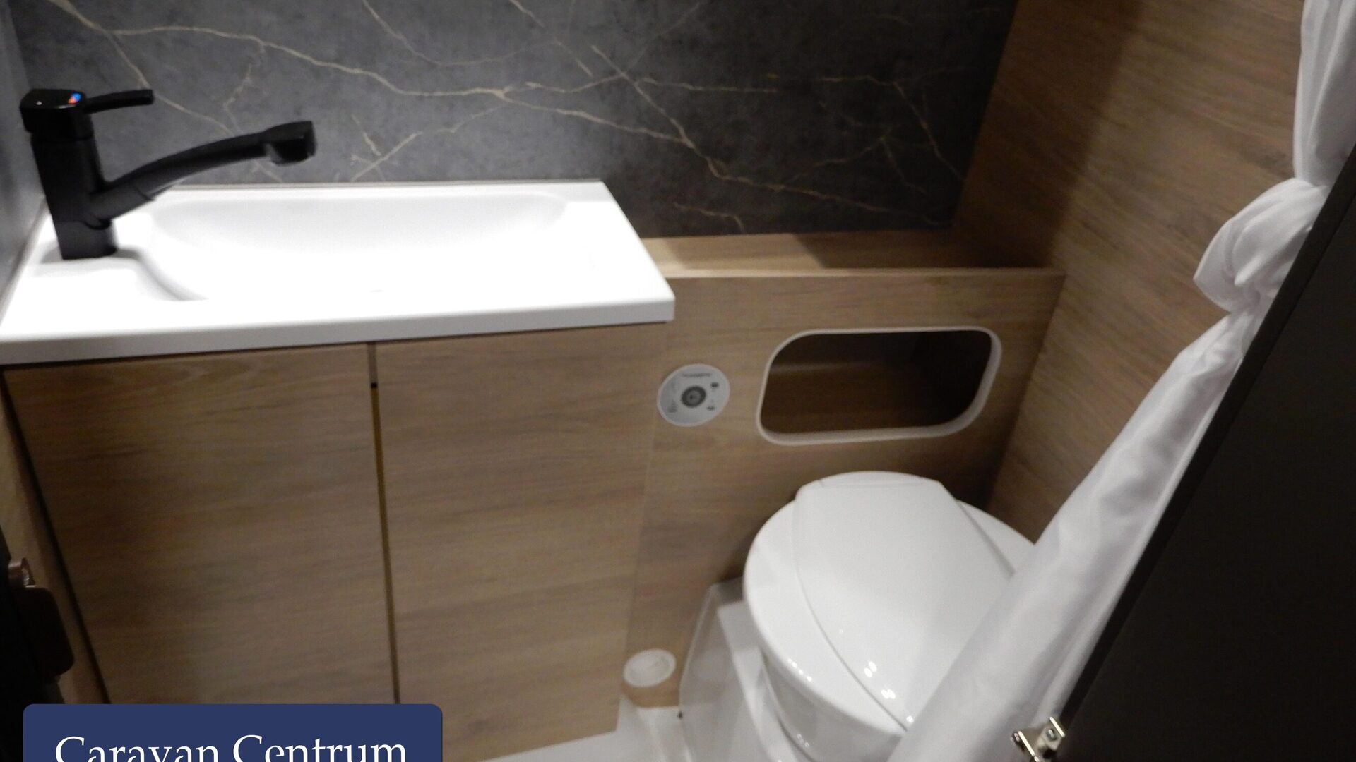 21559fbbe67336e4362df3d0969452e3d464f315c24a4bd29791682c24d9c068