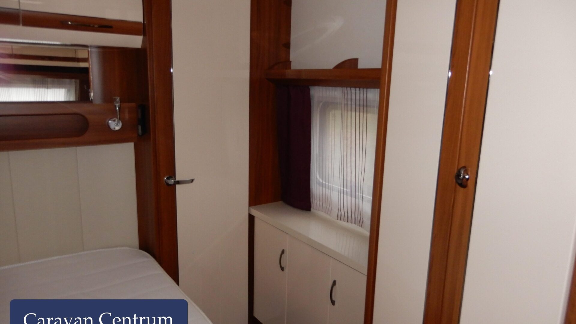 9173075ef9885cbc759def1731dddb381cd12a9df5b12923060e745ce83720ea