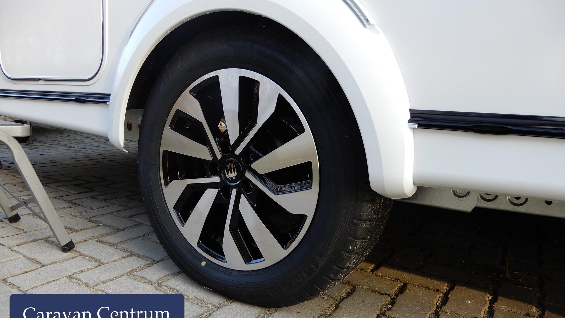 8d063276a7ff06328cb60ea839c30b73cbfe008494b59eff80f41547273c3279