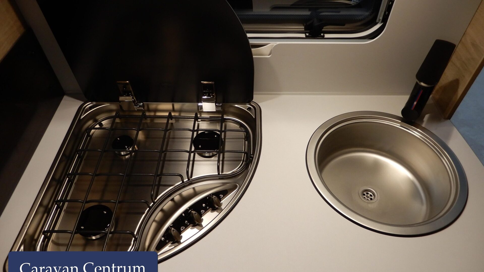 9d201b5a4563ac40ec94d598eef2c890f49bd2defa641ed9b554ae58afbd8e5c