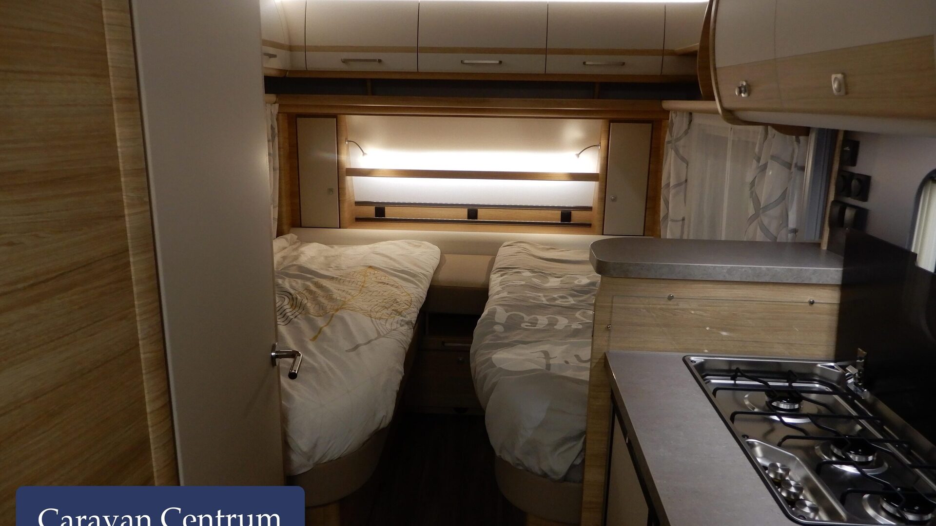 9da8194a9da0cab892a5628263c0bf54d439a65a5a98e843eb0811c5deace245