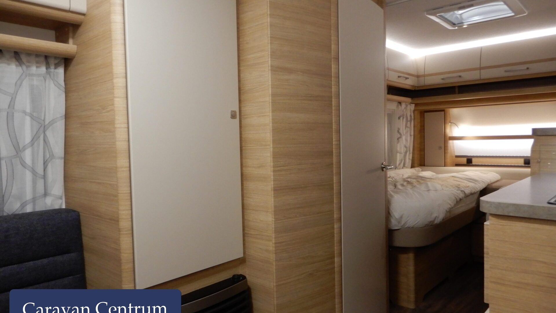 186e697caefe26bc6dc81d9680d539f7aa92a4e8c9a7d17db28e3d13553d6f17