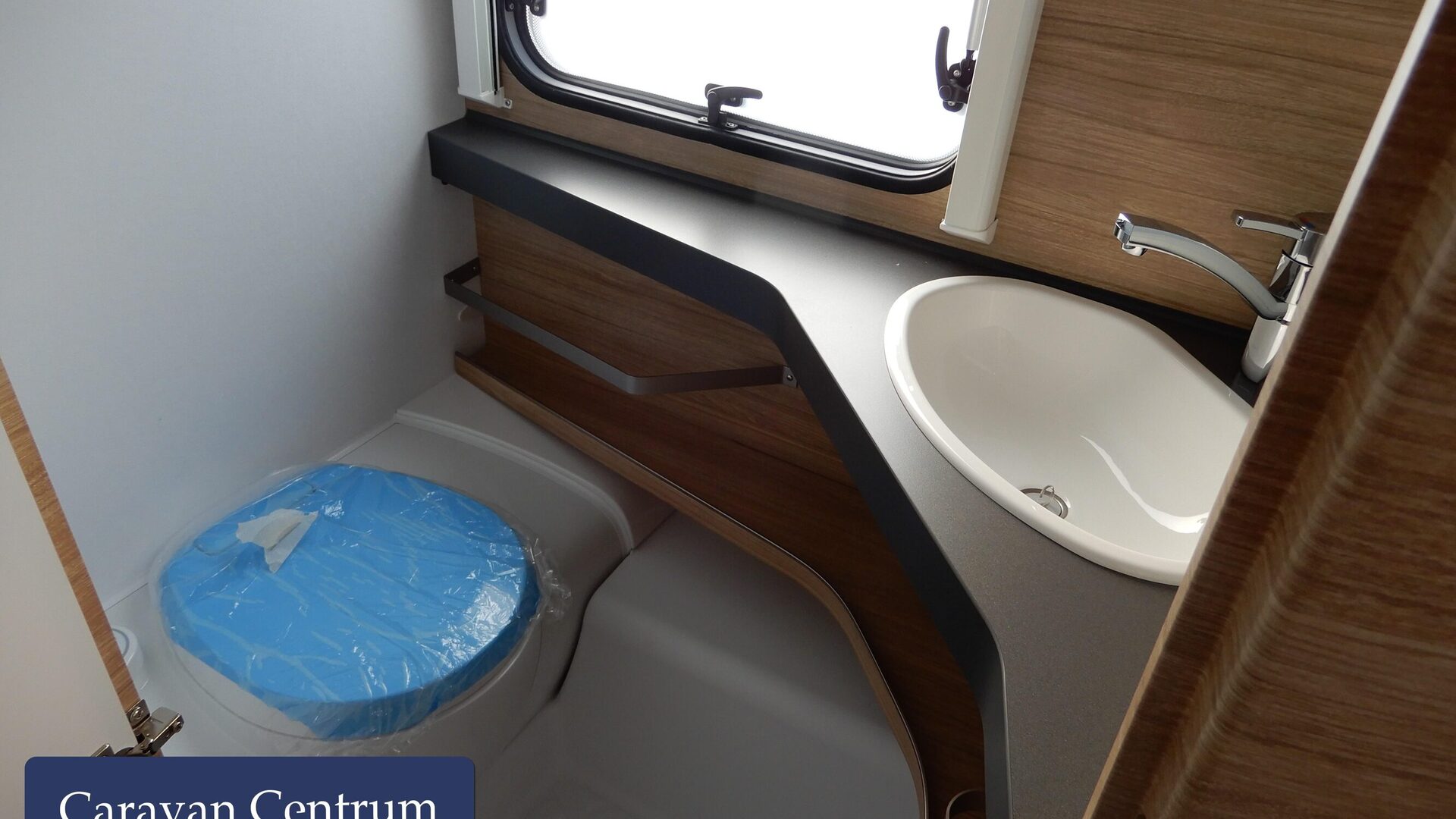 8013967ae932e55d03ec9ca98ca63f029689b881f7c706b2c239b38da04ad542