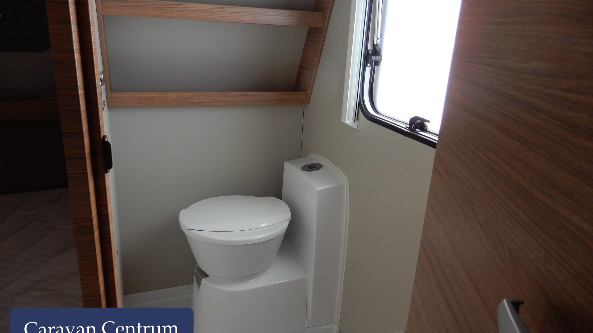 19a4f0b955f2924b38d266dd9ee15e7ee343a88f4dfca28d85384aff4af70a15