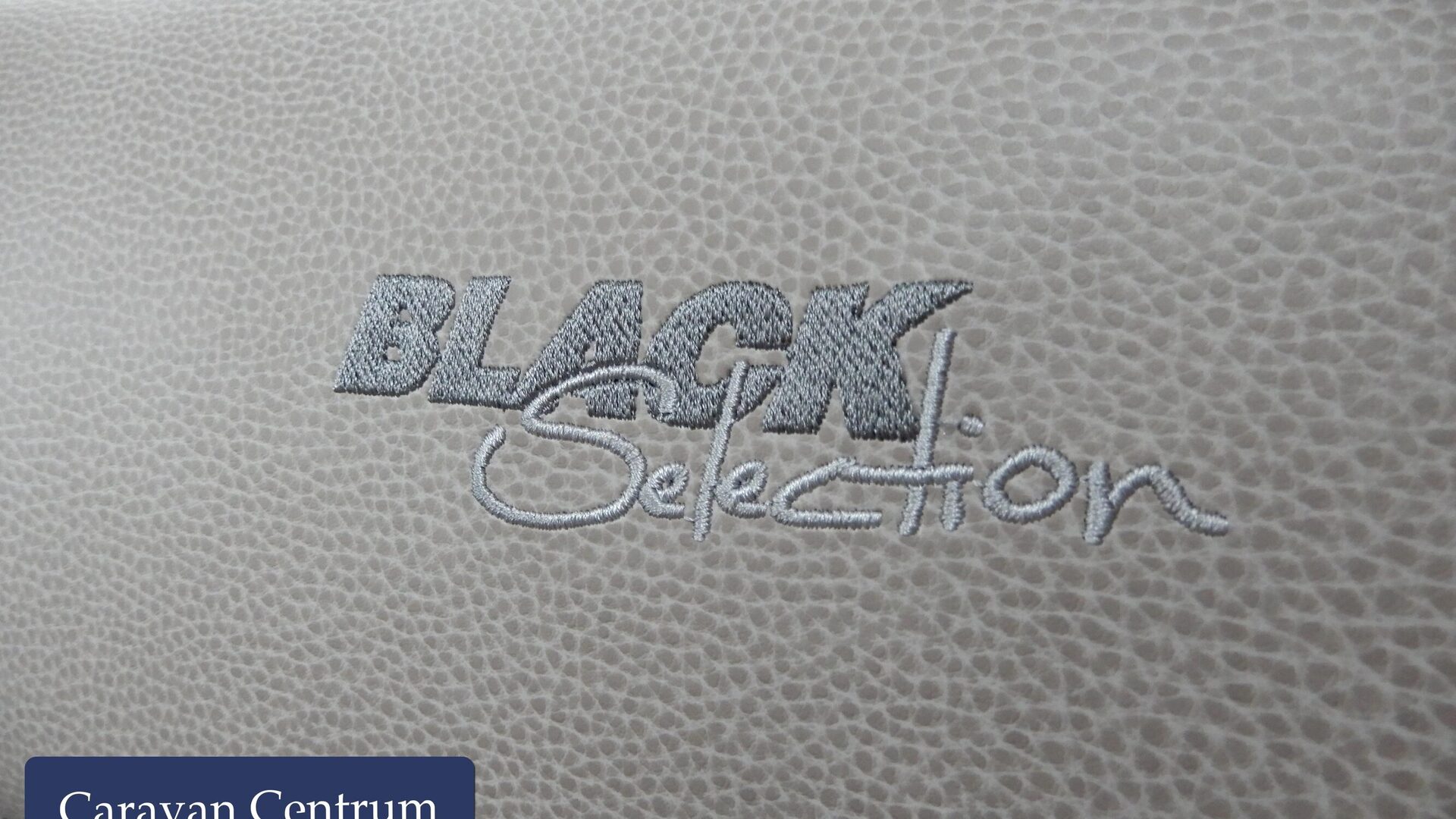 276e7e0722cc71f10f853a8760df1db92900c72e14b404290703a0de5dadd644