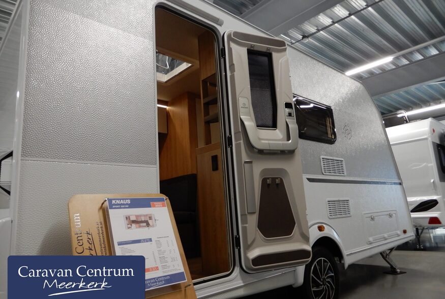 a6b2c83a97116f9c45b3b00531fea4791afeef5d9fa6ee90d69c33a8439850c4