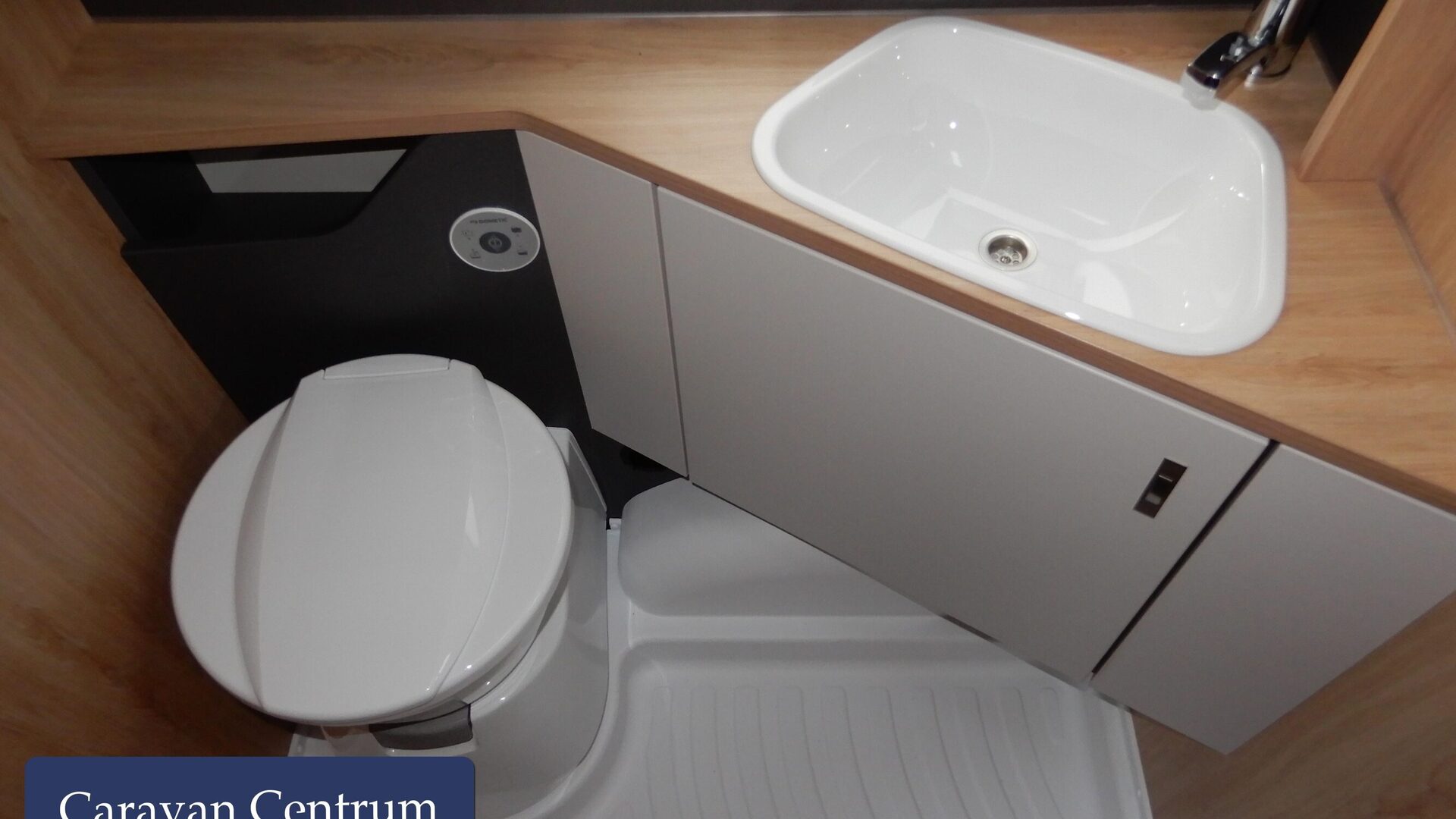 3f31d8d80eac2c838cfa1373888ad19f937b02977e3ee1041c9a71479756e41d